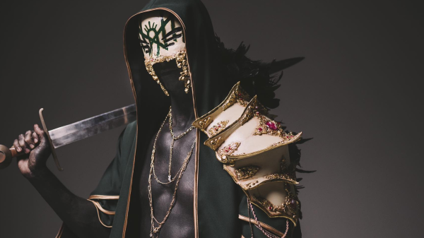 Vessel from Sleep Token performing or posing in 2025